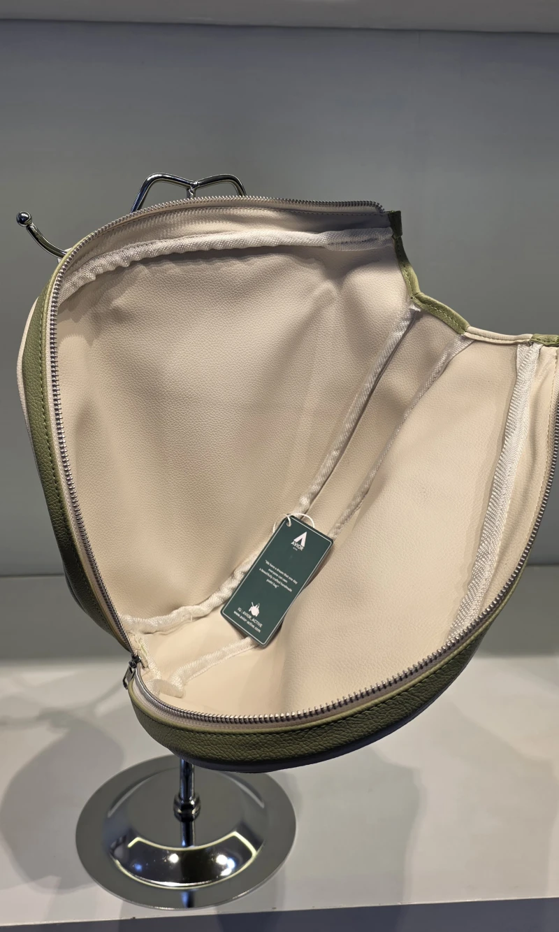 Avior Active Madrid Leather Green Padel Bag