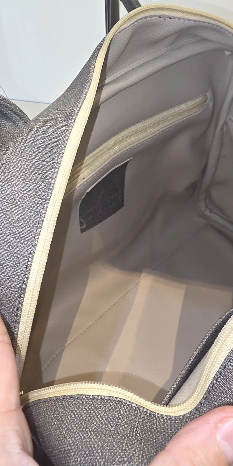 Avior Active Milan Leather Grey Padel Bag